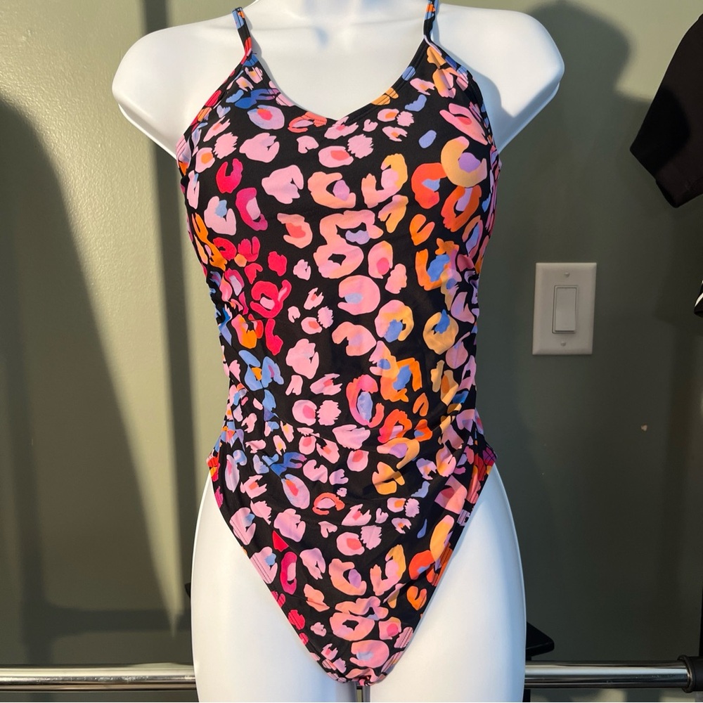 Cupshe Multicolor Leopard Print One Piece Swimsuit size small